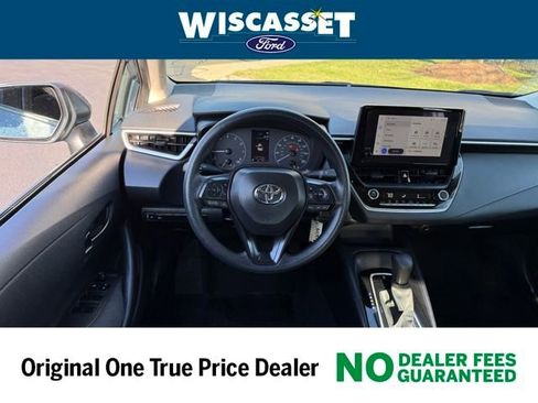 Used 2024 Toyota Corolla LE image 7