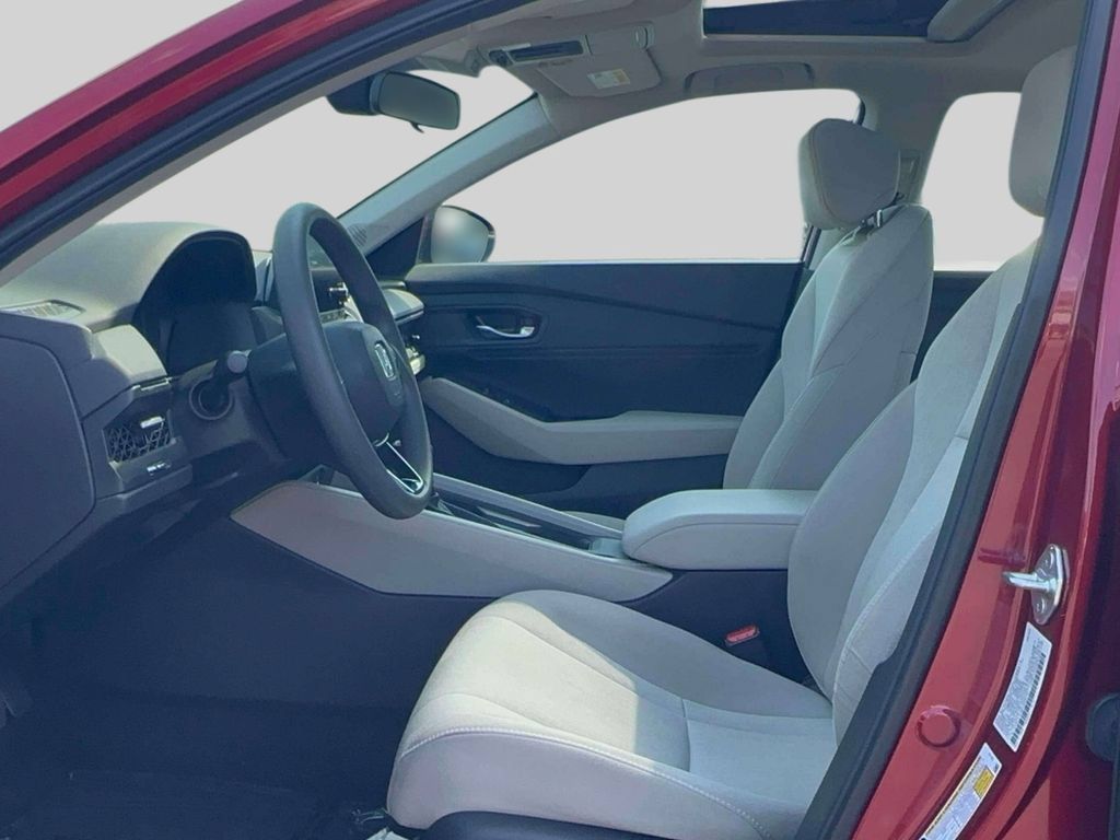 Certified 2023 Honda Accord EX image 14