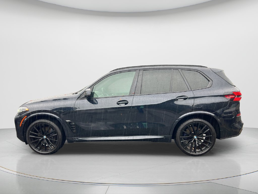 Certified 2024 BMW X5 xDrive40i w/ M Sport Package AWD/4WD image 8
