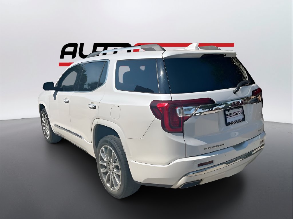 Used 2023 GMC Acadia Denali w/ Trailering Package FWD image 5