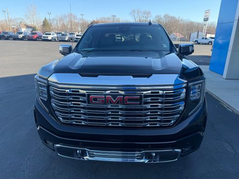 Used 2024 GMC Sierra 1500 Denali w/ Technology Package image 13