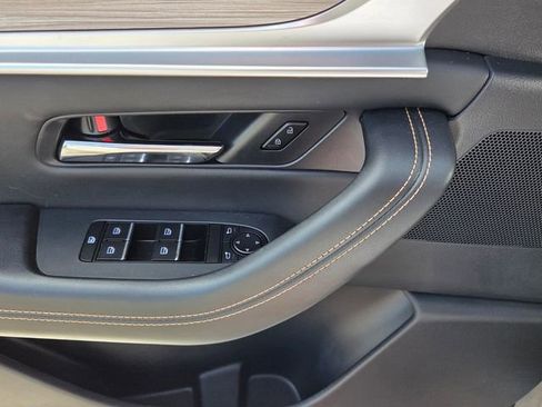 Certified 2024 MAZDA CX-90 3.3 Turbo w/ Premium Package image 35