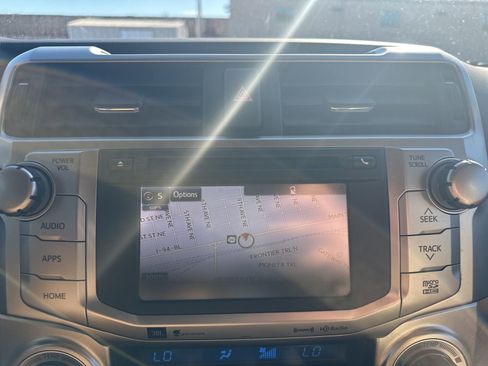 Used 2017 Toyota 4Runner Limited image 23