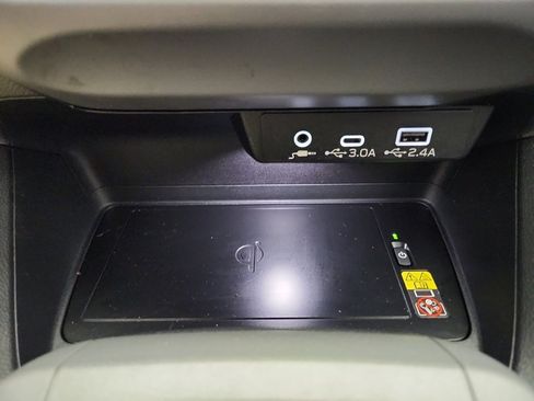 Used 2026 Subaru Crosstrek 2.5i Limited w/ Crosstrek Mirror Package AWD/4WD image 22