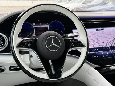 New 2025 Mercedes-Benz Maybach EQS 680 4MATIC image 26
