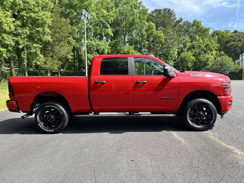 Certified 2026 RAM 2500 Big Horn AWD/4WD image 2