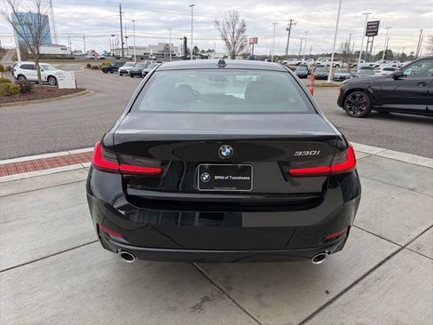 Used 2026 BMW 330i Sedan w/ Convenience Package RWD image 5
