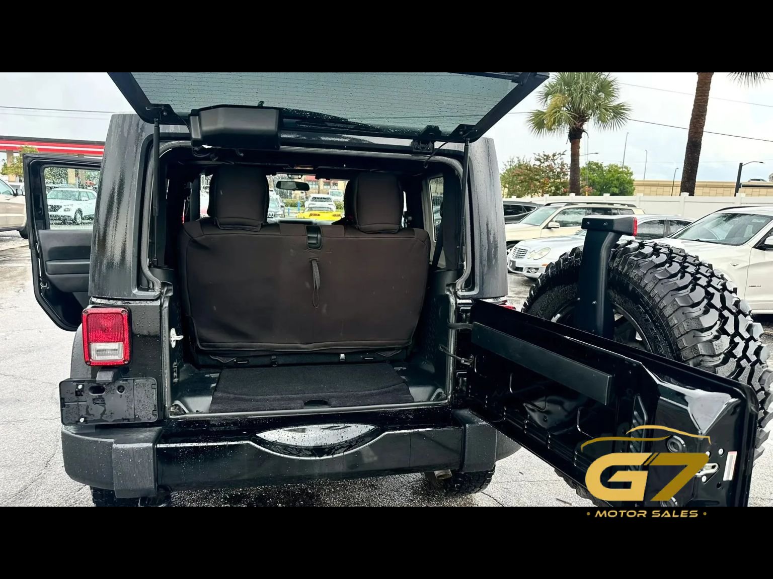 Used 2018 Jeep Wrangler Sport AWD/4WD image 14