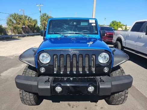 Used 2015 Jeep Wrangler Sport AWD/4WD image 6