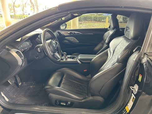 Used 2020 BMW M8 Convertible image 5