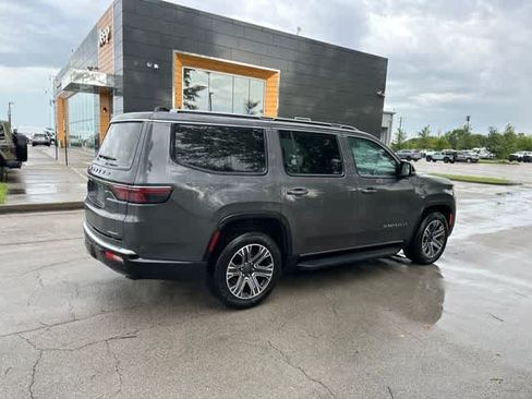 Certified 2024 Jeep Wagoneer Series II AWD/4WD image 21
