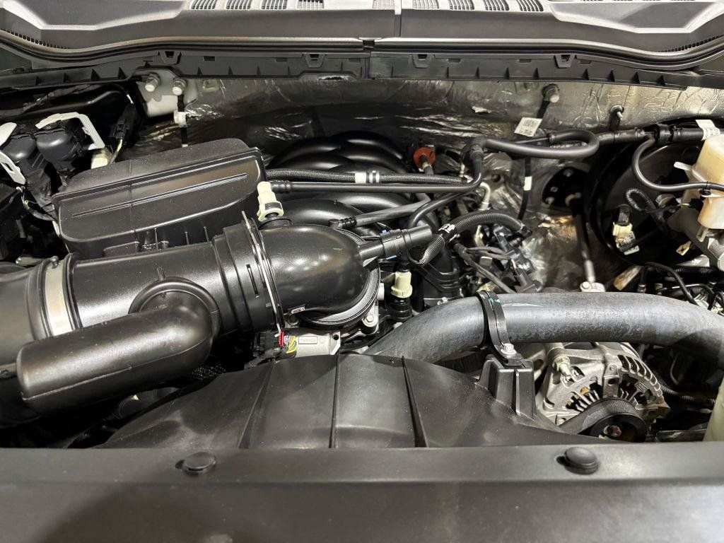 Used 2022 Ford F250 XL w/ Power Equipment Group AWD/4WD image 24