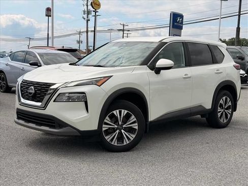 Used 2023 Nissan Rogue SV AWD/4WD image 2