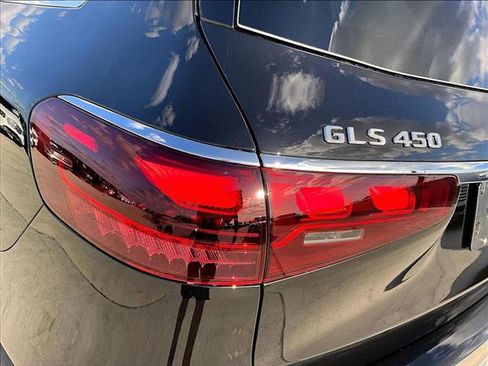 New 2026 Mercedes-Benz GLS 450 4MATIC image 27