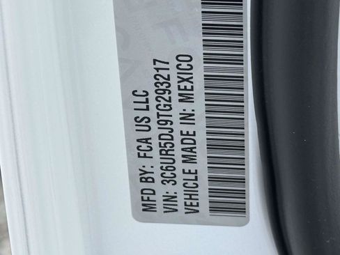 New 2026 RAM 2500 Big Horn AWD/4WD image 30