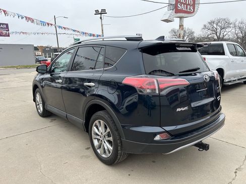 Used 2017 Toyota RAV4 Limited image 6