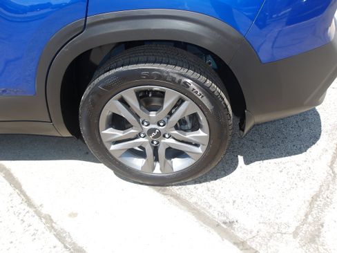 Used 2023 Kia Seltos LX AWD/4WD image 21