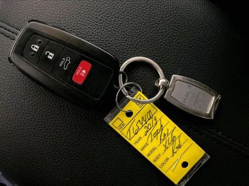 Used 2019 Toyota RAV4 XLE Premium w/ Cold Weather Package image 11