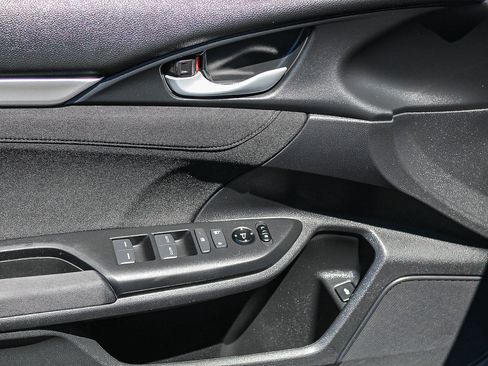 Used 2021 Honda Civic EX image 12
