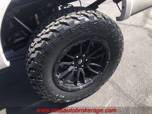 Used 2014 Ford F150 Limited image 21