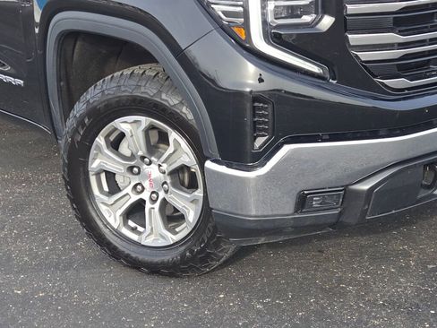 Used 2025 GMC Sierra 1500 SLT image 3
