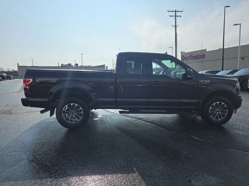 Used 2018 Ford F150 XLT w/ Equipment Group 302A Luxury image 2