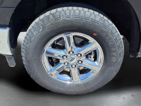 Used 2025 Ford F150 XLT w/ Equipment Group 301A Standard AWD/4WD image 21