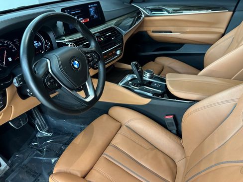 Used 2018 BMW 640i Gran Turismo xDrive image 4