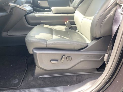 New 2026 Ford Expedition Active RWD image 14