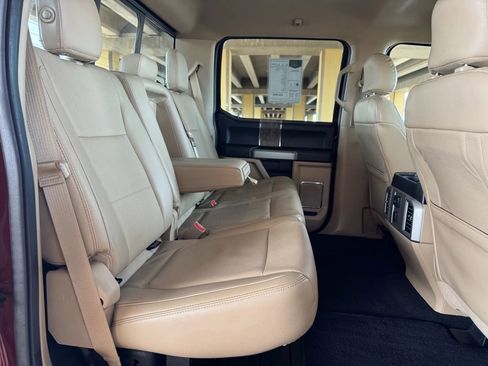 Used 2017 Ford F250 Lariat w/ Chrome Package image 25