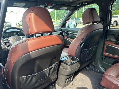 Used 2024 Kia Telluride SX Prestige AWD/4WD image 21