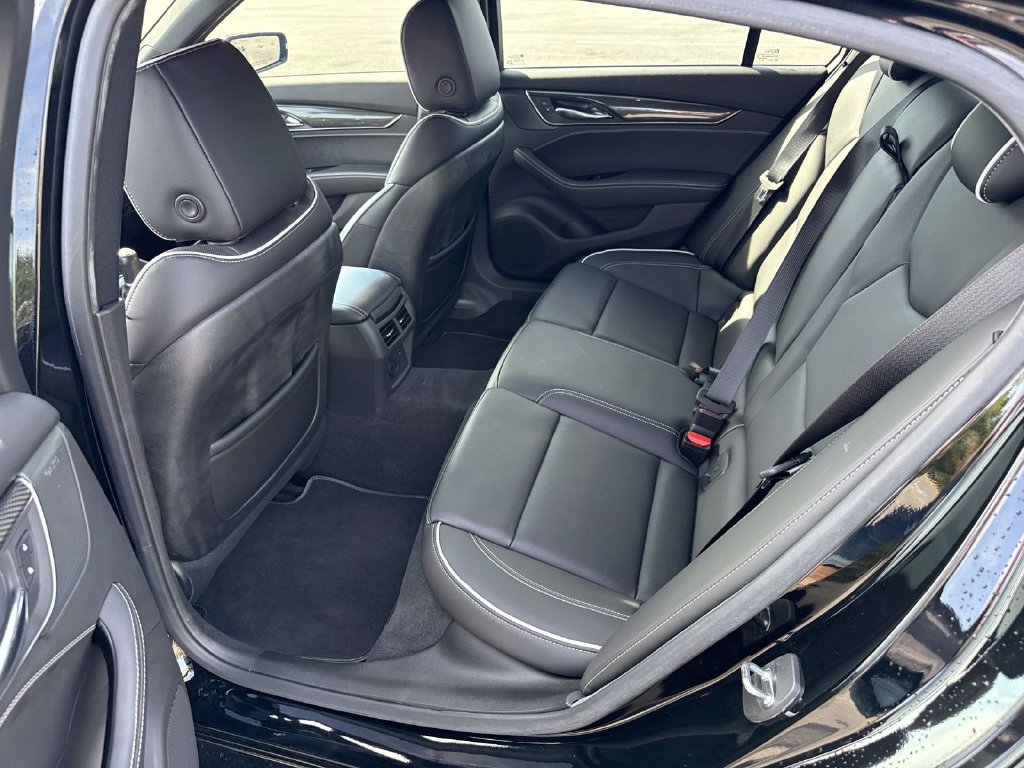 Used 2022 Cadillac CT5 V Blackwing w/ Parking Package RWD image 10