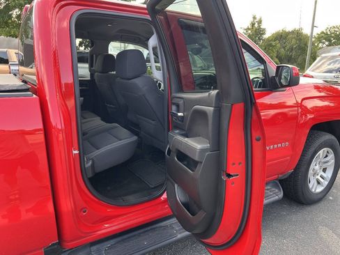 Used 2018 Chevrolet Silverado 1500 LT w/ All Star Edition AWD/4WD image 23