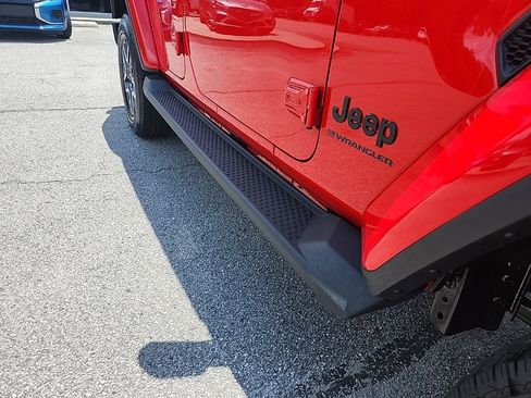 New 2025 Jeep Wrangler Sahara image 13