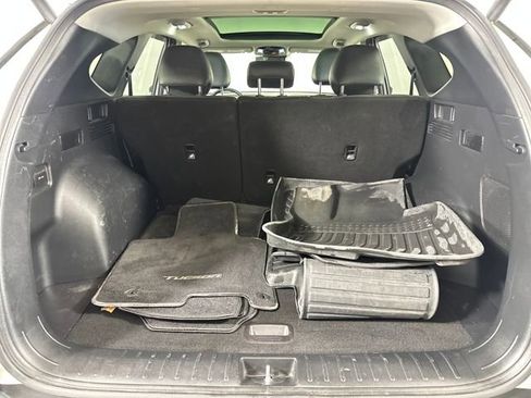 Used 2022 Hyundai Tucson Limited image 26