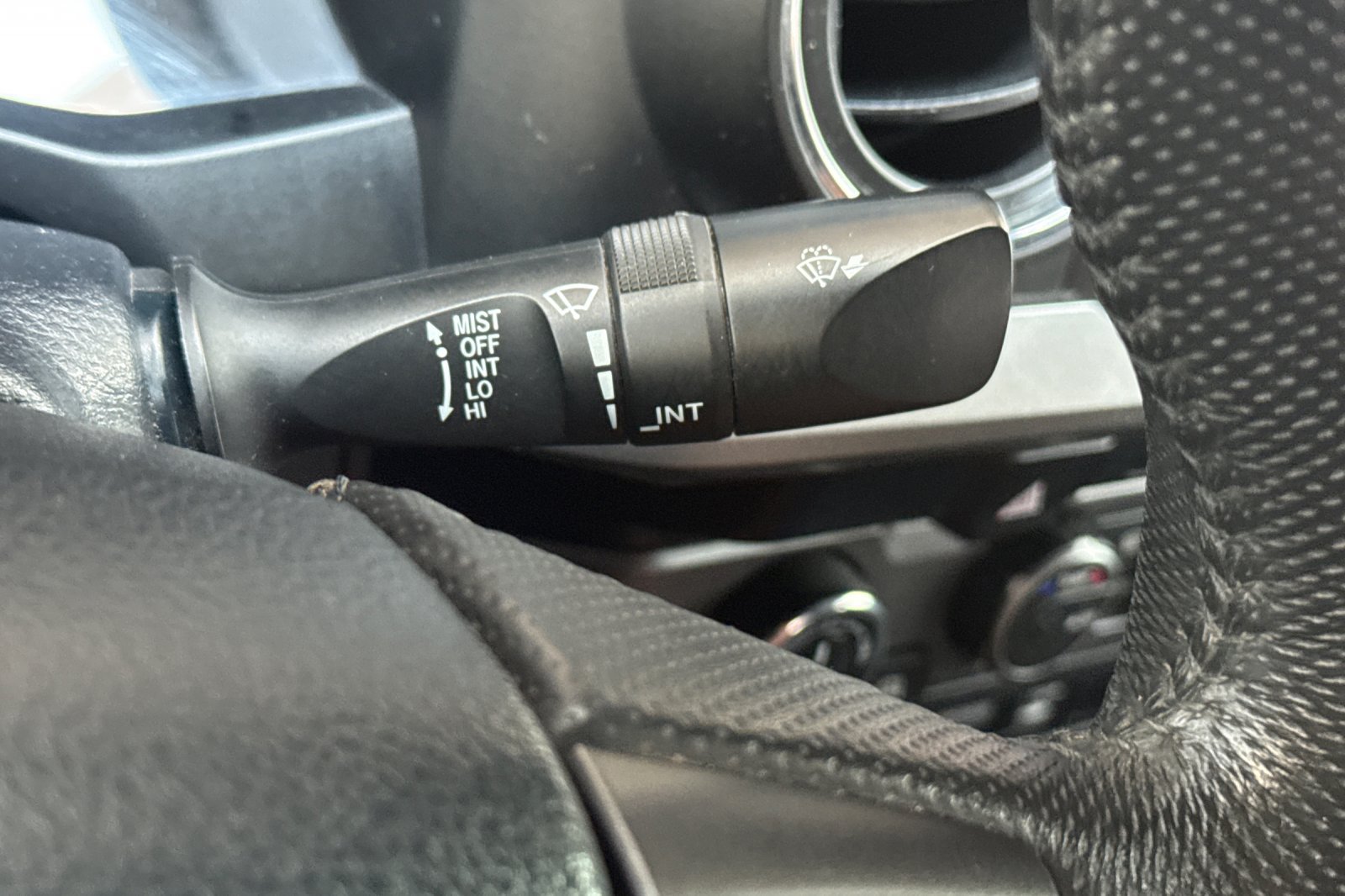 Used 2019 Toyota Tacoma TRD Off-Road AWD/4WD image 38