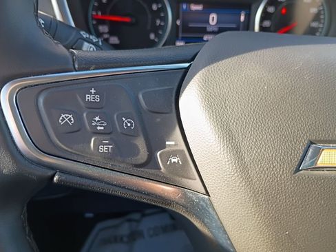 Used 2024 Chevrolet Equinox LT image 14