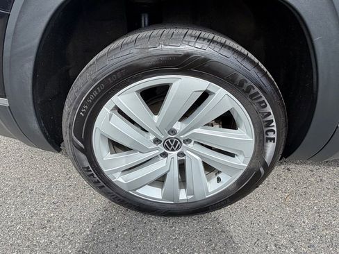 Used 2021 Volkswagen Atlas SEL AWD/4WD image 14