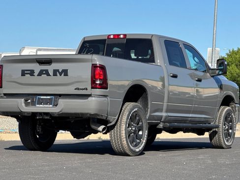 New 2026 RAM 2500 Tradesman AWD/4WD image 3