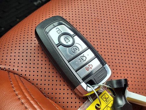 Used 2025 Ford Mustang Premium RWD image 13