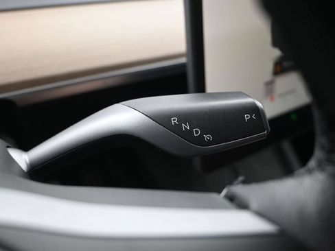 Used 2022 Tesla Model Y Performance AWD/4WD image 20