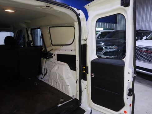 Used 2022 RAM ProMaster City Wagon FWD image 17