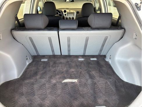 Used 2009 Toyota Matrix FWD image 16