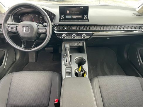 Certified 2024 Honda Civic EX image 29