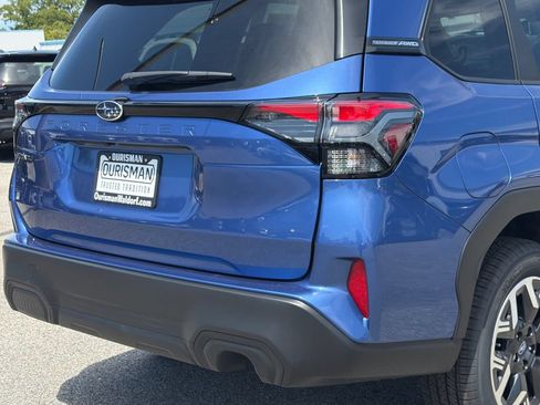 New 2026 Subaru Forester Premium AWD/4WD image 4