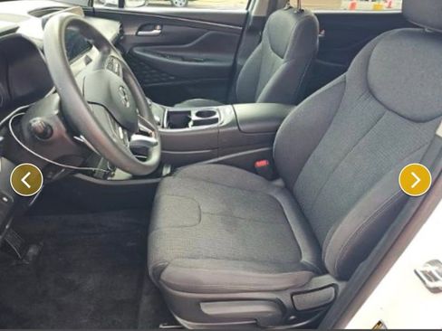 Used 2023 Hyundai Santa Fe SE image 5