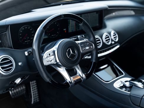 Used 2020 Mercedes-Benz S 63 AMG 4MATIC Coupe image 4