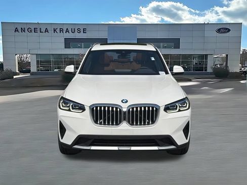 Used 2024 BMW X3 sDrive30i w/ Premium Package RWD image 2