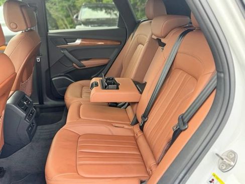 Used 2023 Audi Q5 2.0T Premium Plus w/ Premium Plus Package AWD/4WD image 37