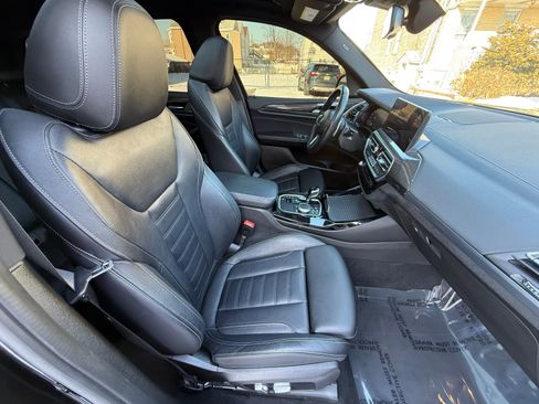 Used 2023 BMW X3 M40i w/ Premium Package image 30